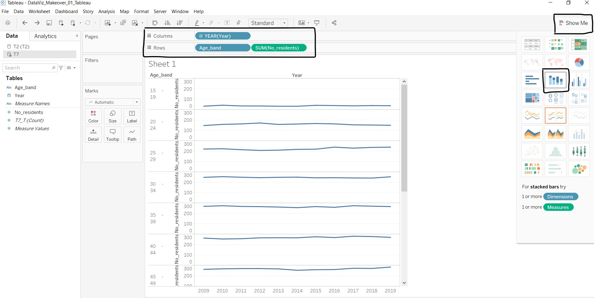 Selecting stacked bar chart option under Show Me